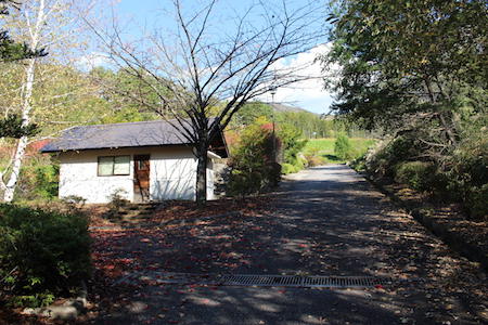 奈川霊園（ながわれいえん）