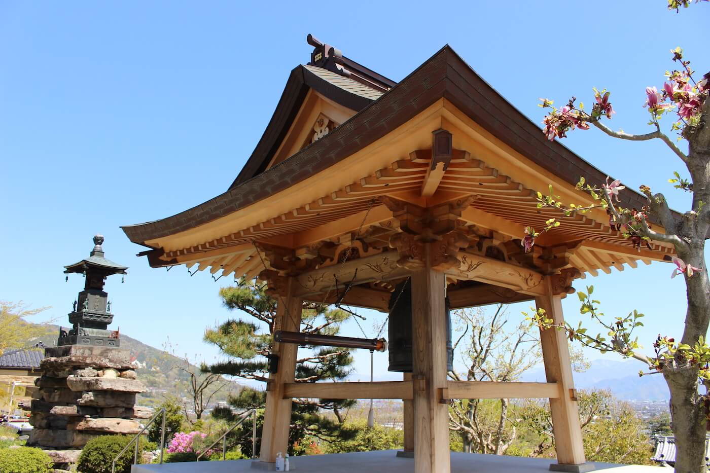 天照寺墓地長野市篠ノ井