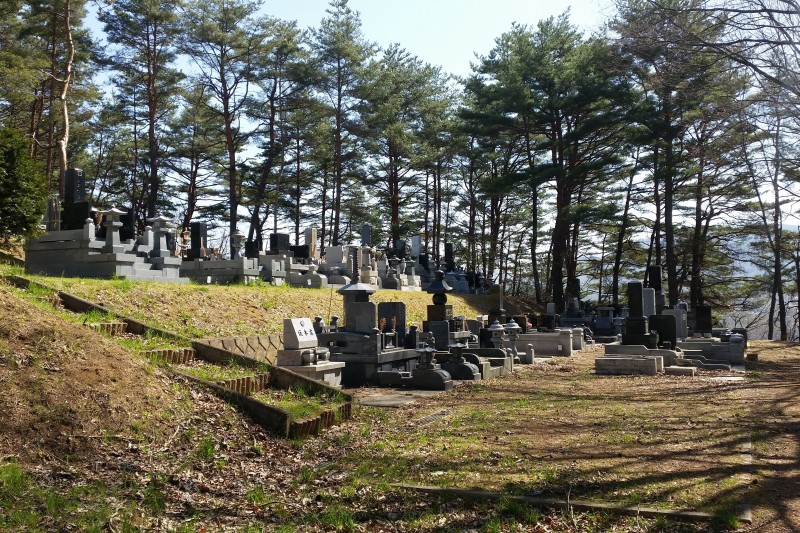 八千穂霊園（やちほれいえん）