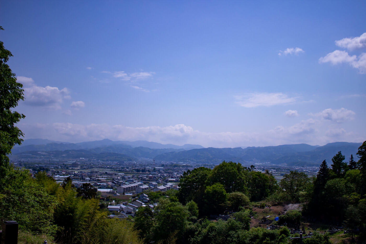 前山霊園（まえやまれいえん）