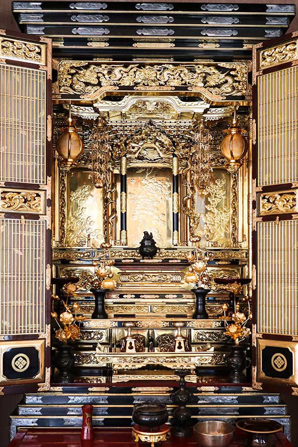 金仏壇の簡易洗浄