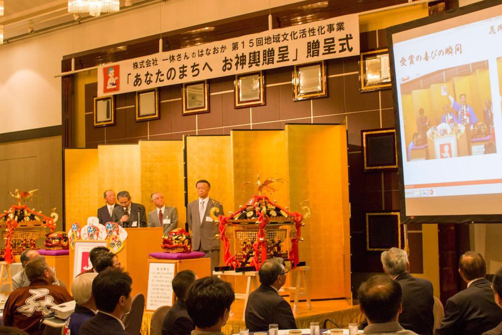 千曲市千本柳区お神輿贈呈応募委員会の皆様